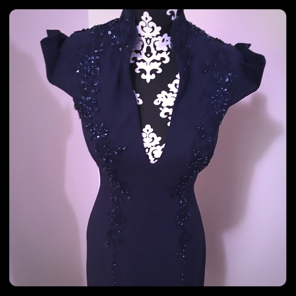 Macduggal Navy cocktail size 4
